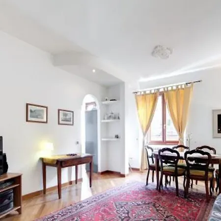 Apartment In Vatican Апартаменты *
